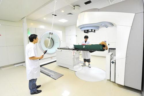 医生爆料放疗视频,真实影像背后的惊人真相